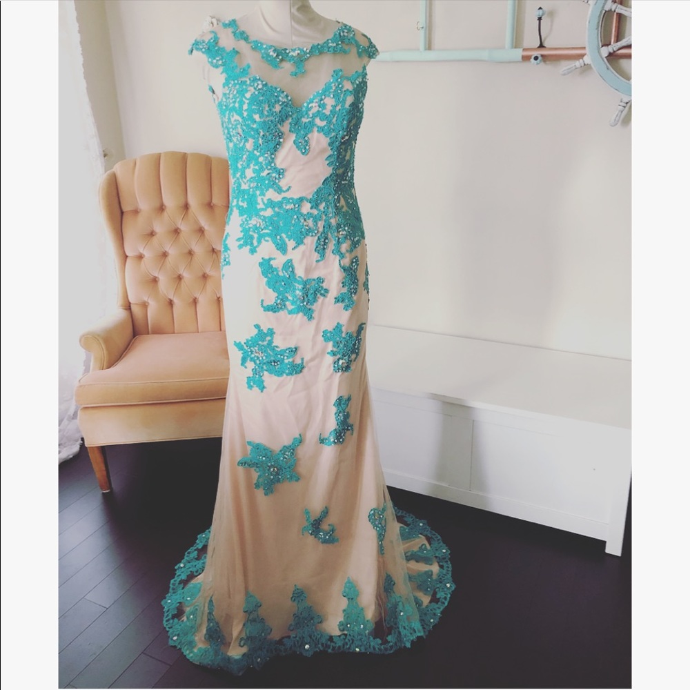 Temptations Nude & Aqua High neck evening gown NEW